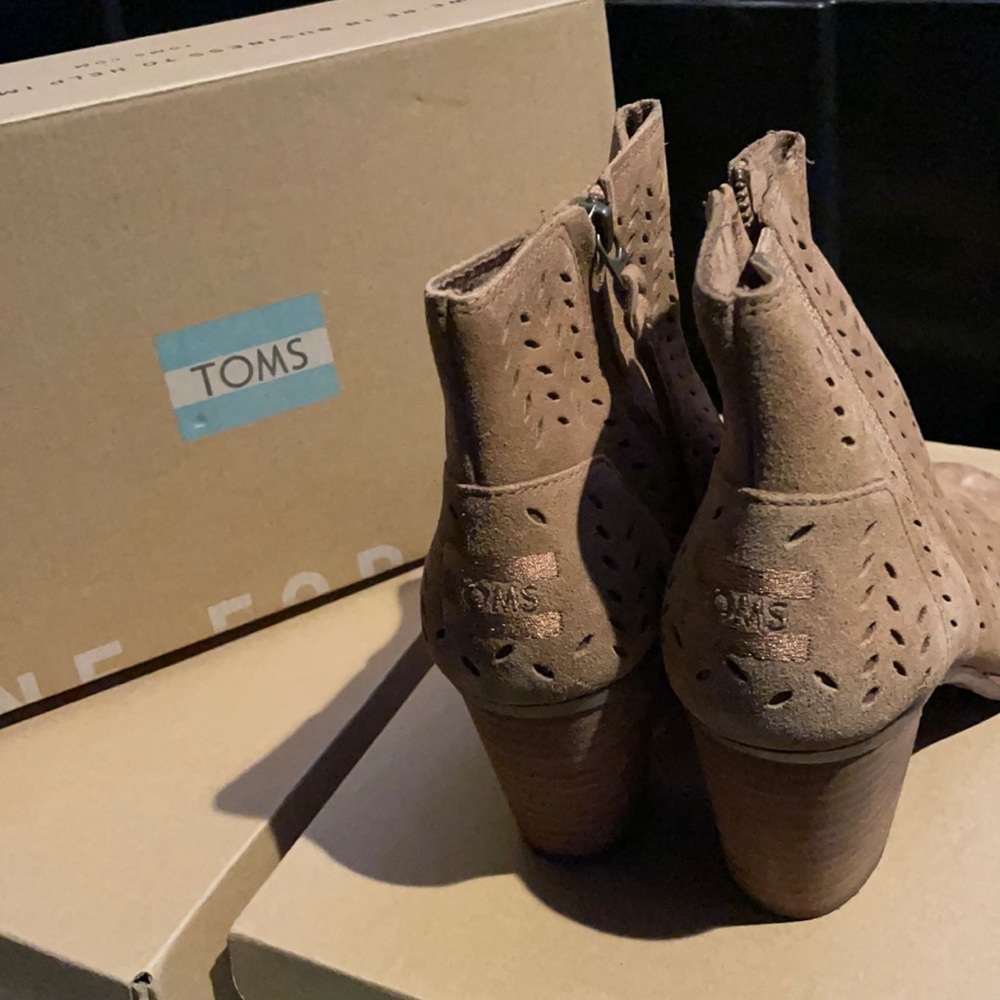 Toms peep toe suede booties size 6.5